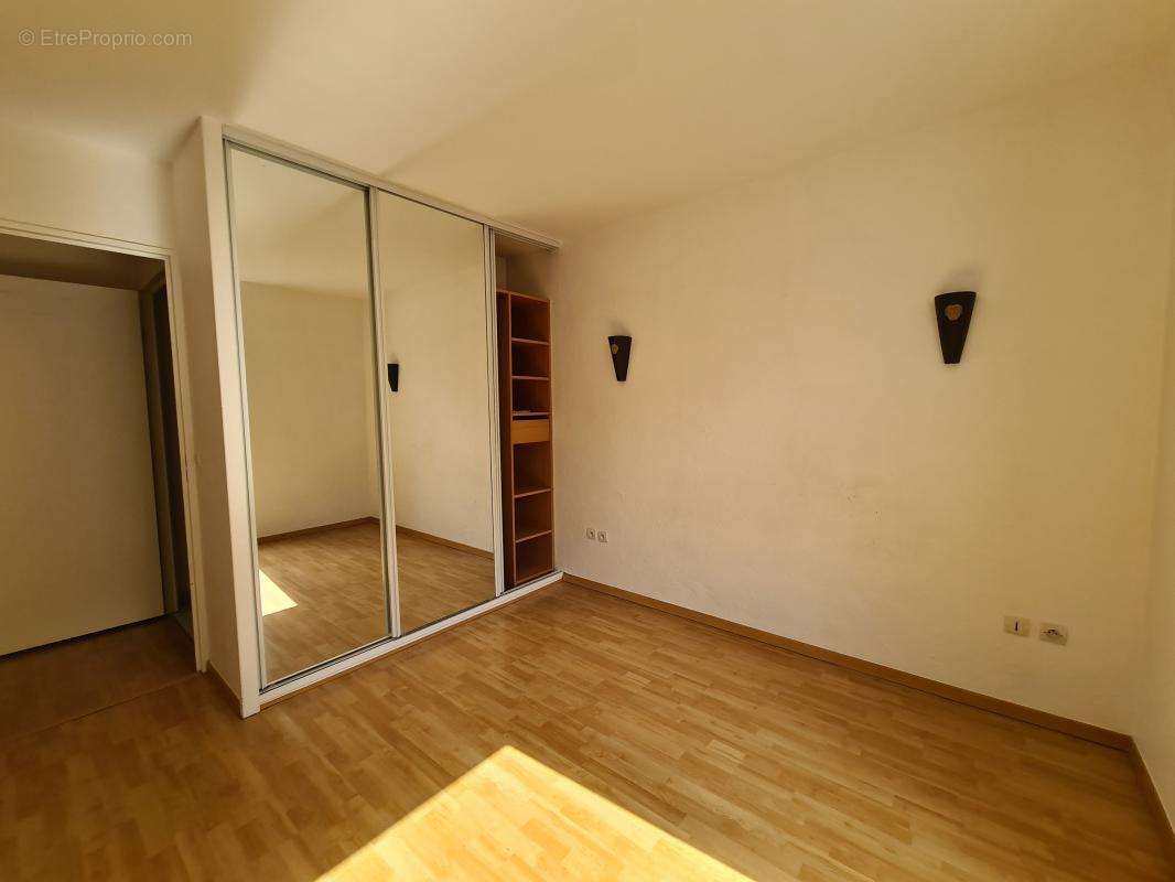 Appartement à ARPAJON