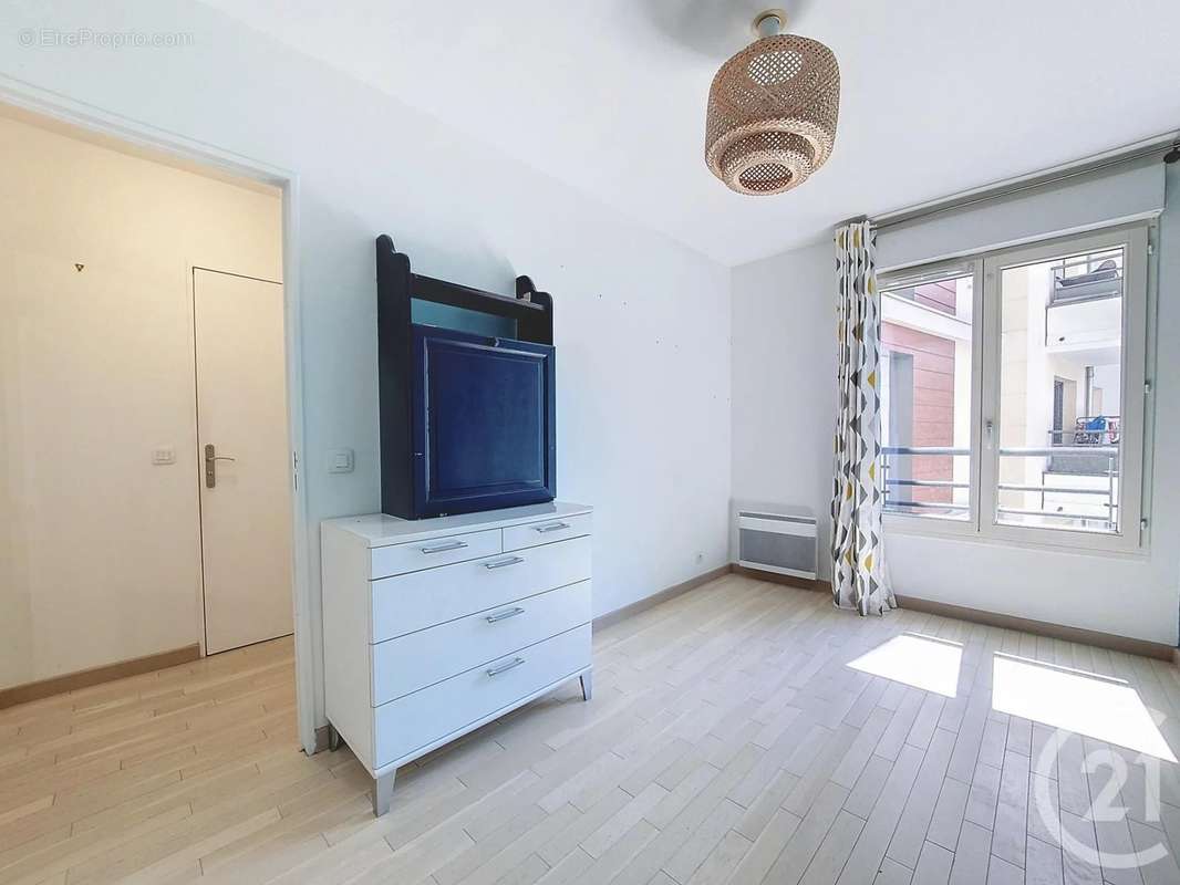 Appartement a louer colombes - 3 pièce(s) - 68 m2 - Surfyn