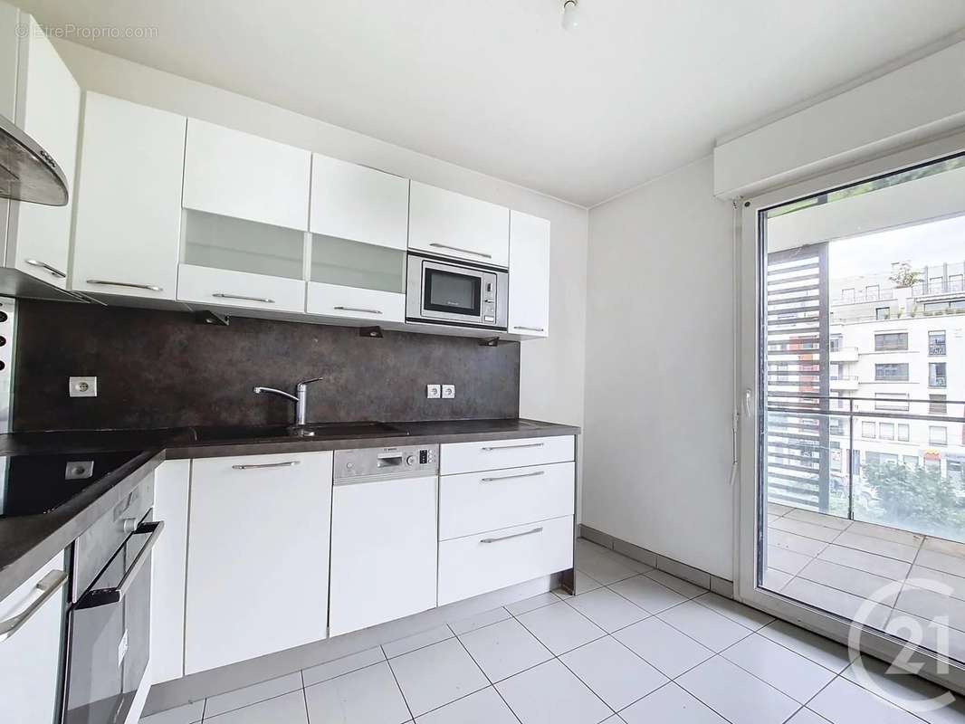 Appartement à COLOMBES