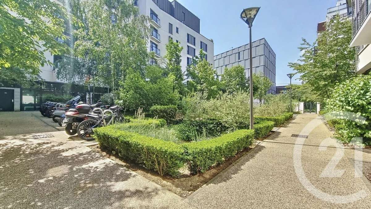 Appartement à COLOMBES