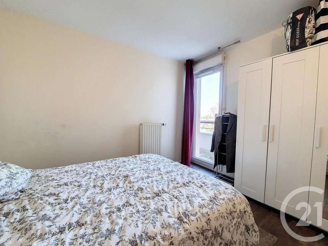 Appartement à COLOMBES