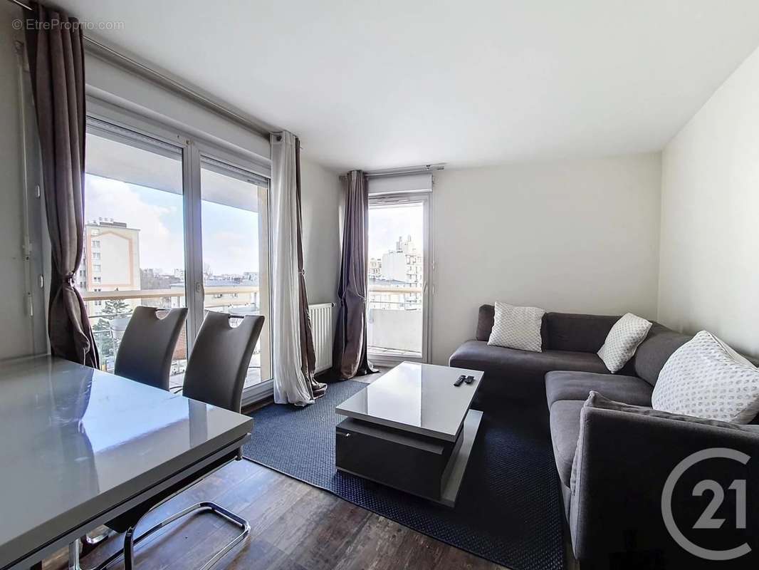 Appartement à COLOMBES