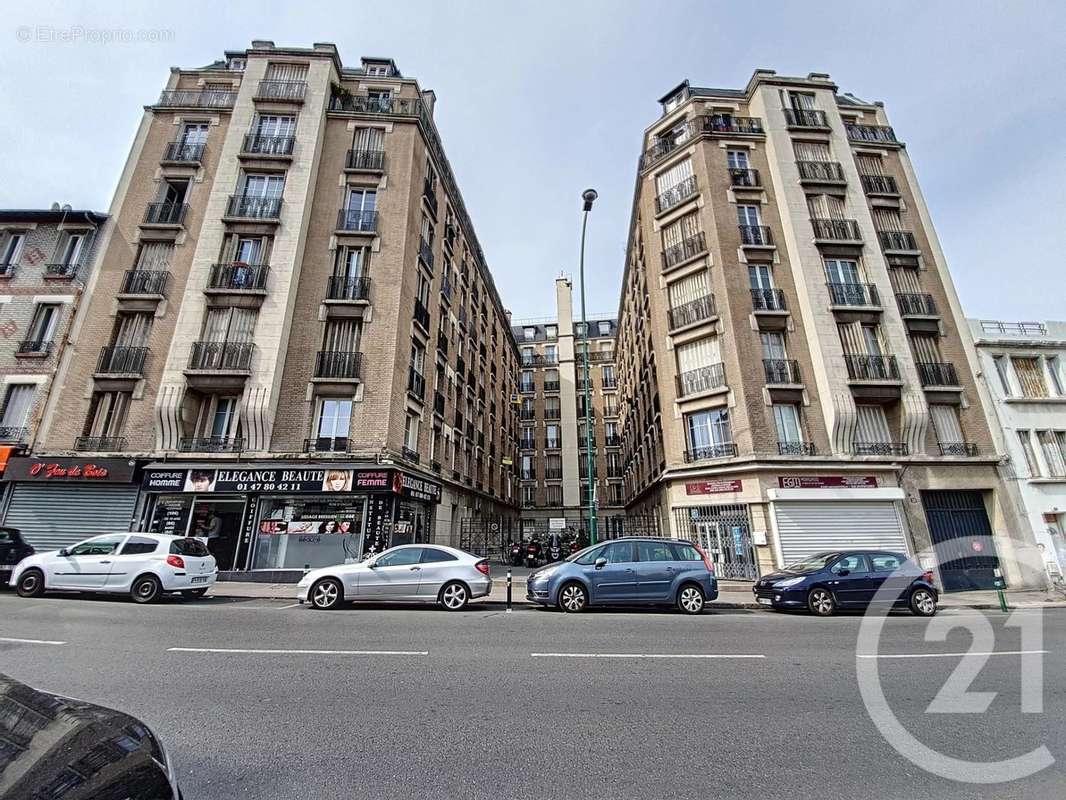 Appartement à COLOMBES