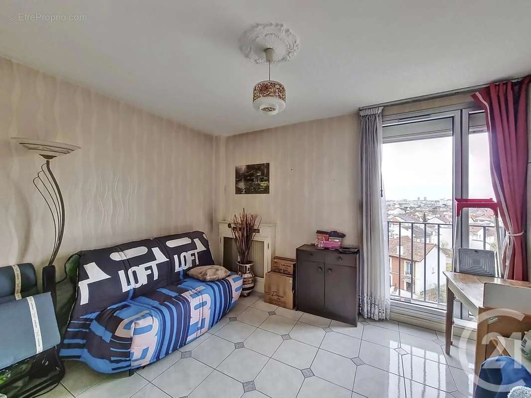 Appartement à COLOMBES