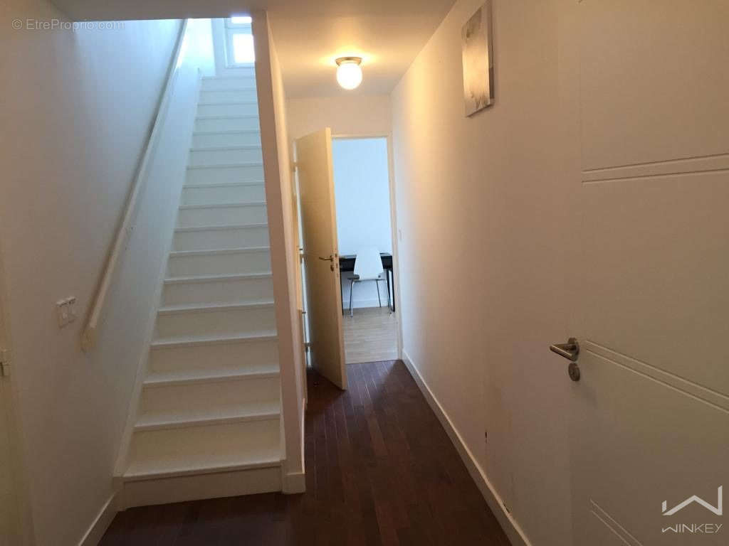 Appartement à PARIS-19E