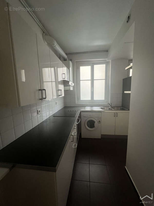 Appartement à LEVALLOIS-PERRET