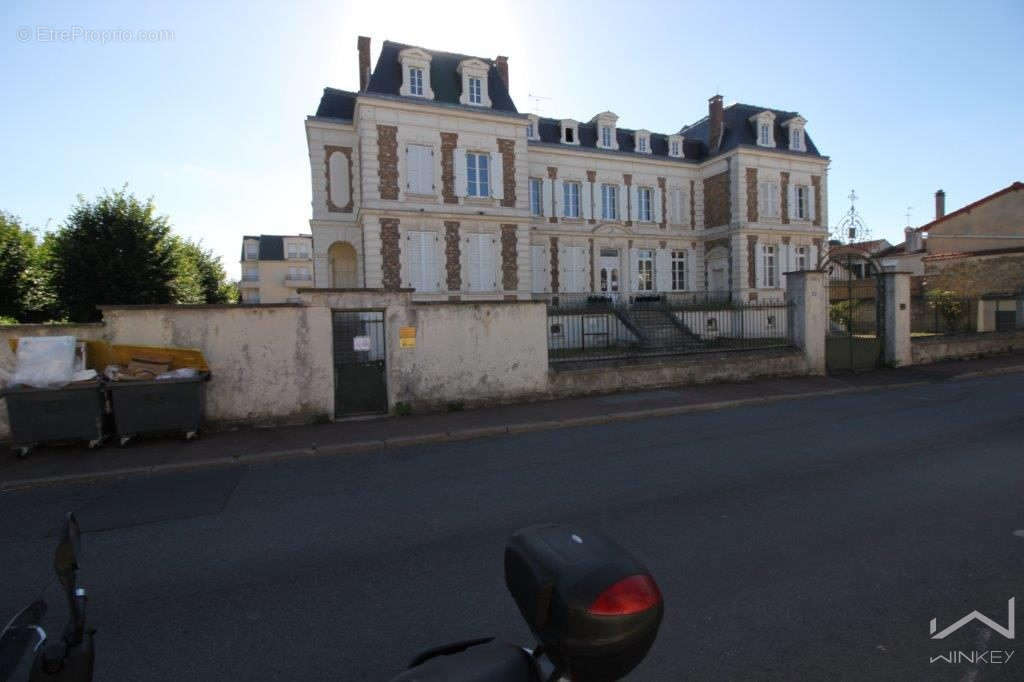 Appartement à CORBEIL-ESSONNES