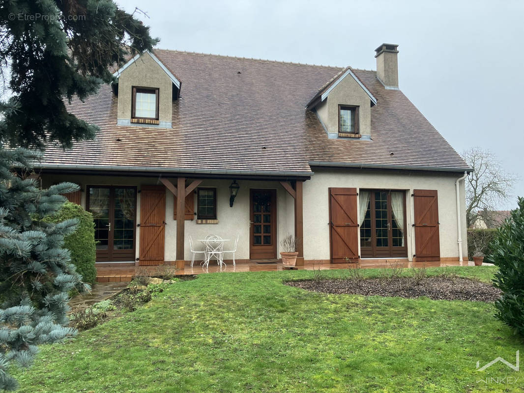 Maison à VIRY-CHATILLON