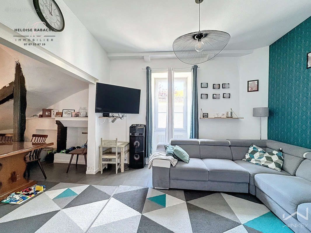 Appartement à MEZIERES-SUR-SEINE