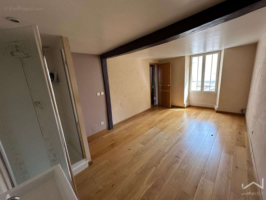 Appartement à BONNIERES-SUR-SEINE