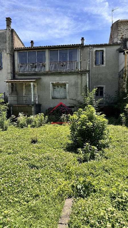 Maison à MOLIERES-SUR-CEZE