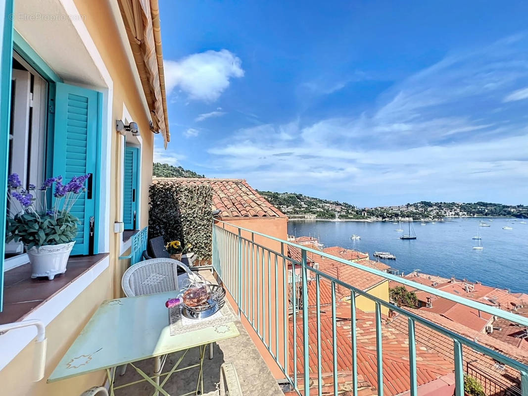 Appartement à VILLEFRANCHE-SUR-MER