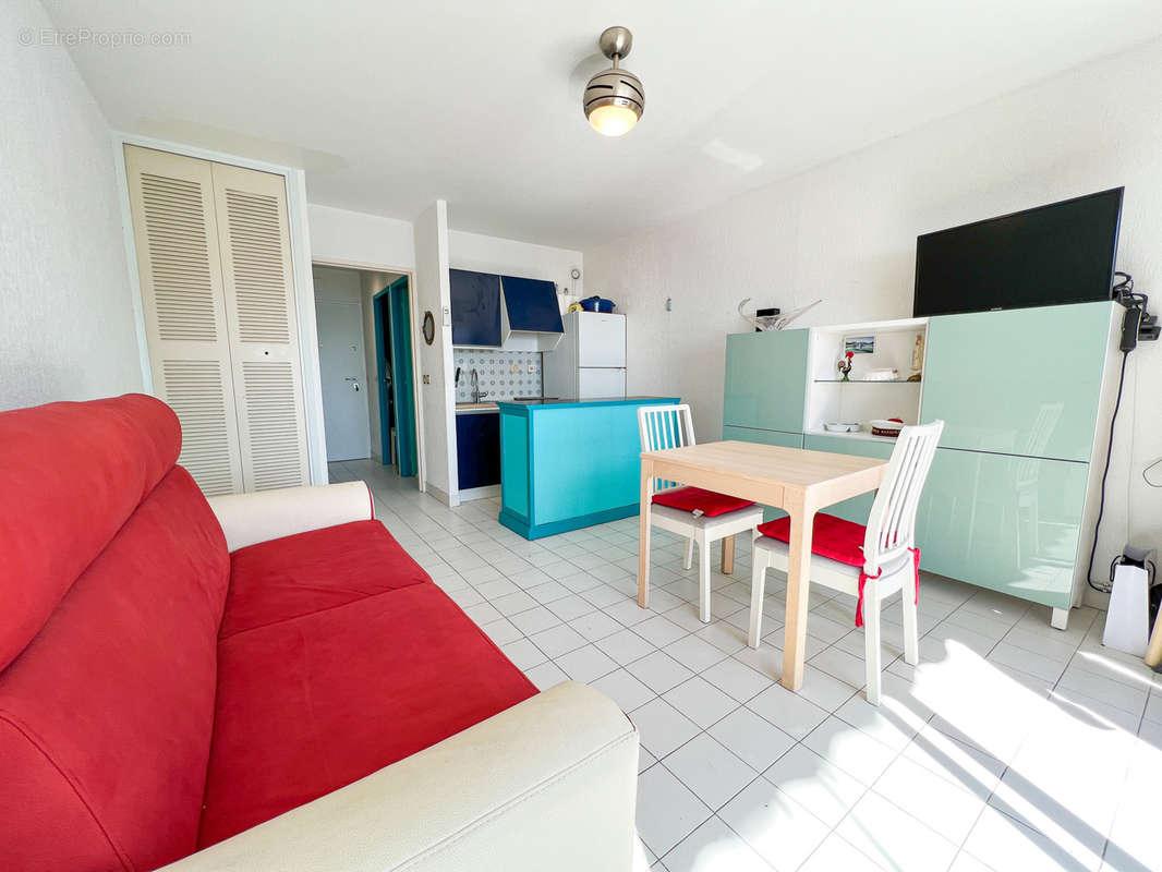 Appartement à CARRY-LE-ROUET