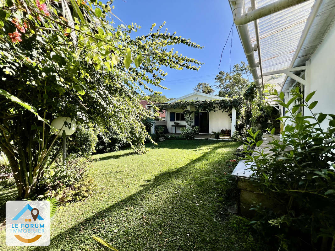 Maison à SAINT-JOSEPH