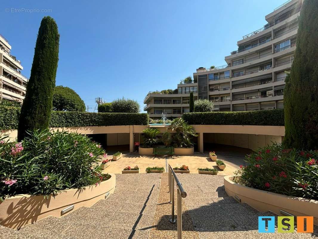 Appartement à CANNES