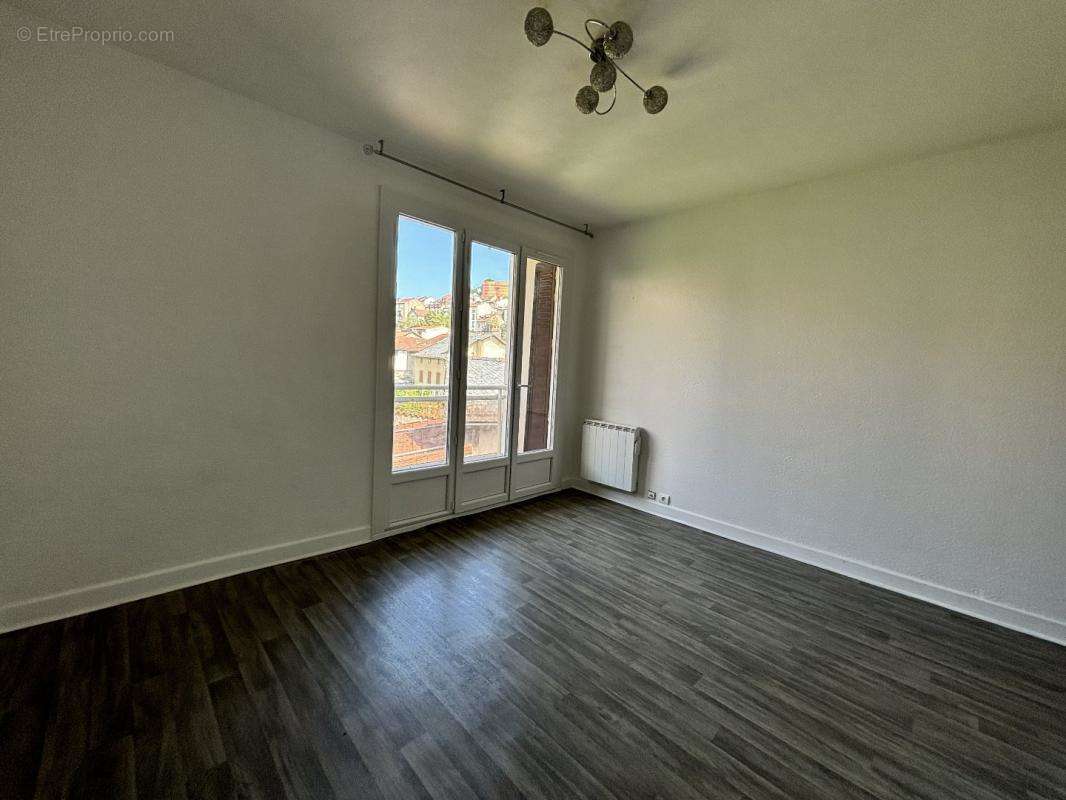 Appartement à AURILLAC