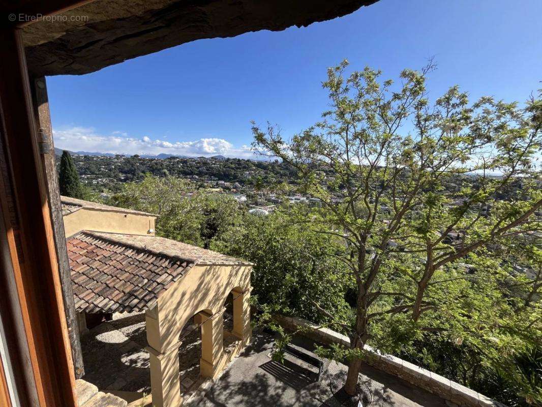 Maison à CAGNES-SUR-MER