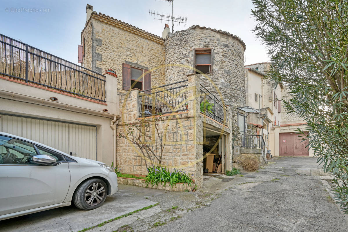 Maison à ARLES