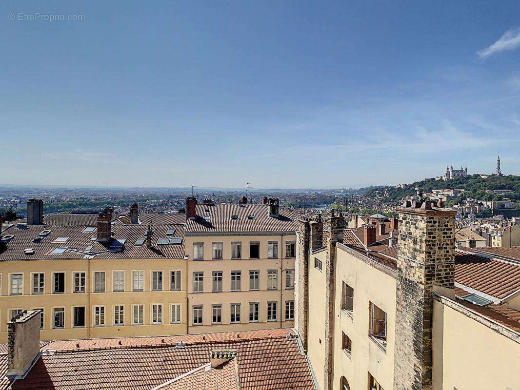 Appartement à LYON-1E