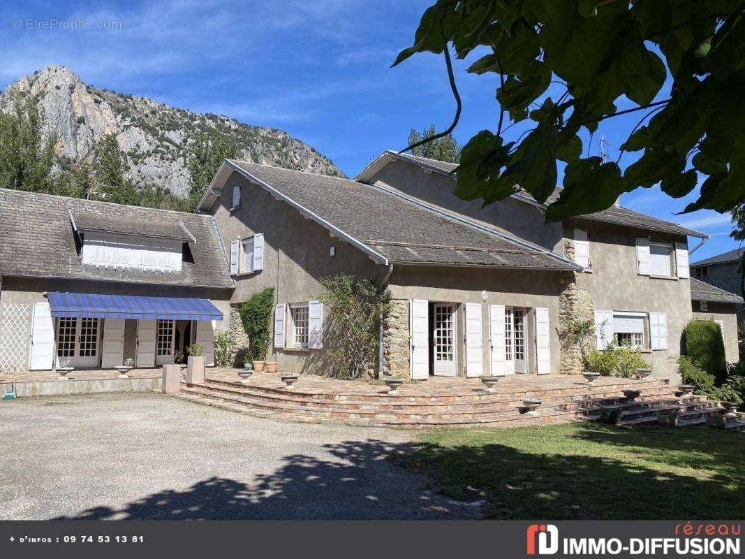 Maison à TARASCON-SUR-ARIEGE