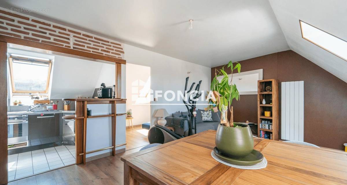 Appartement à MELUN