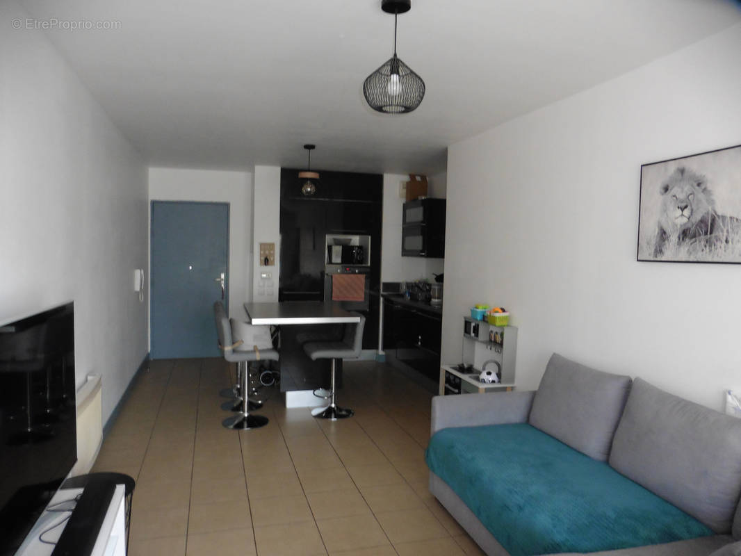 Appartement à SEPTEMES-LES-VALLONS