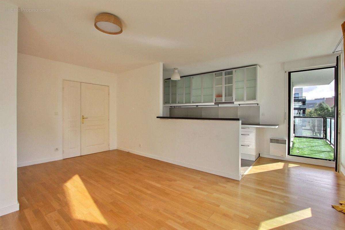 Appartement à ASNIERES-SUR-SEINE