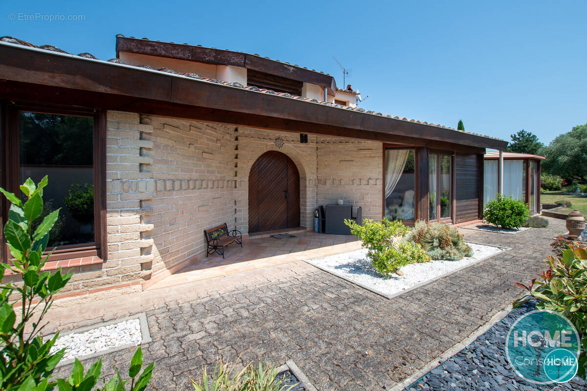 Maison à LABARTHE-SUR-LEZE