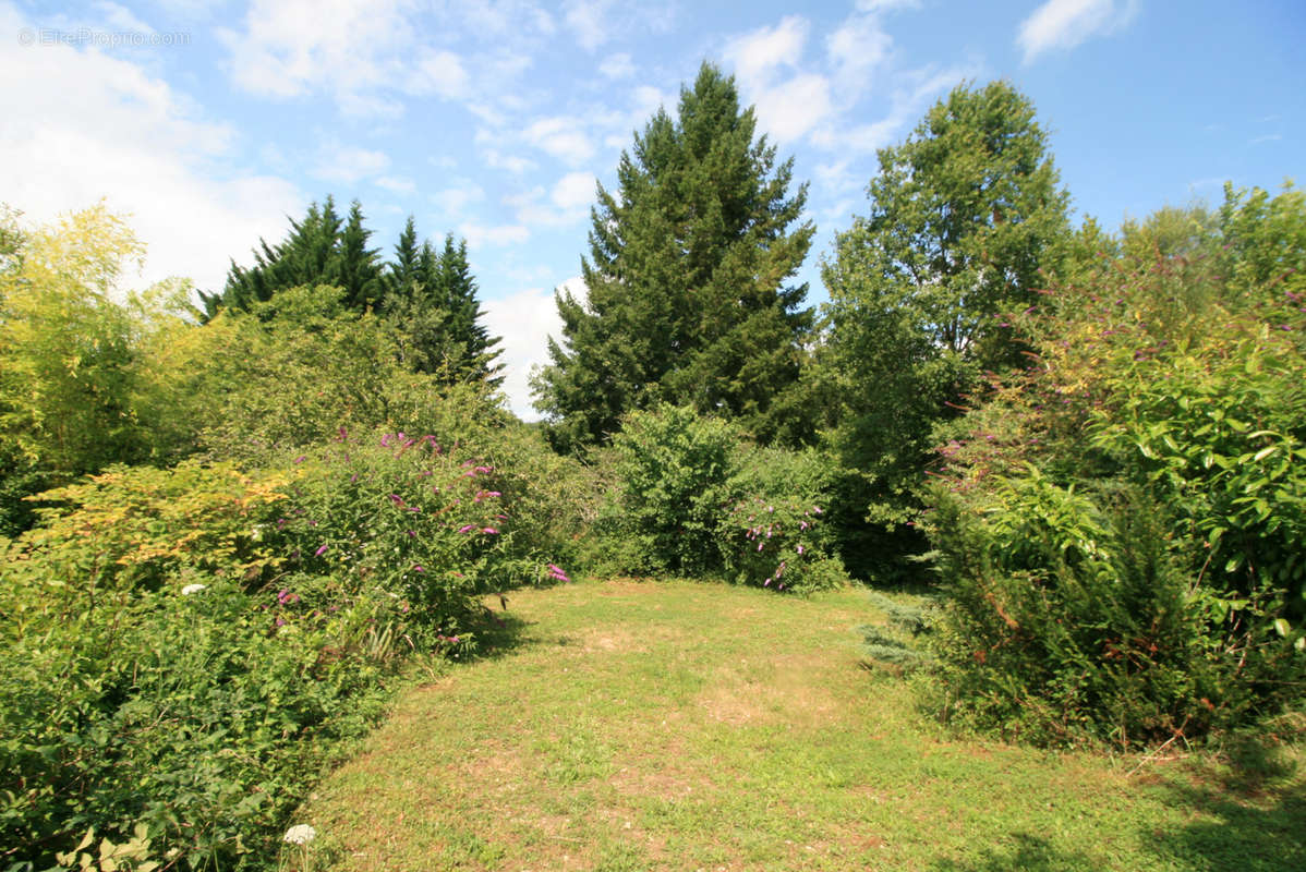 Maison à PLAZAC