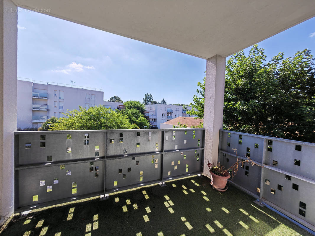 Appartement à LE TAILLAN-MEDOC