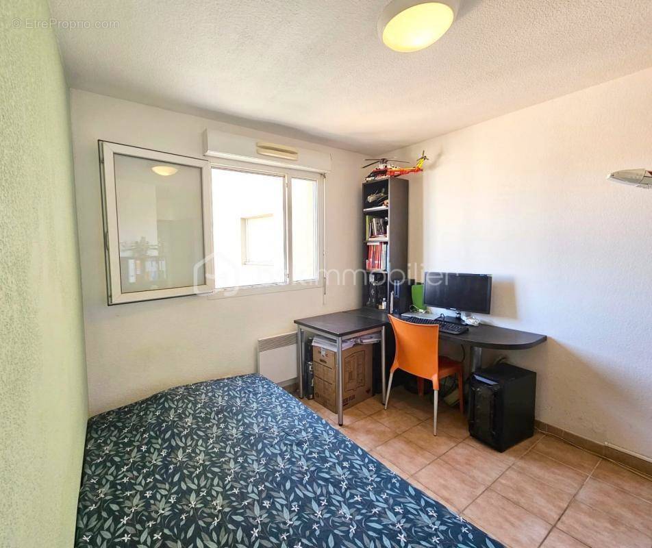 Appartement à MARSEILLE-5E