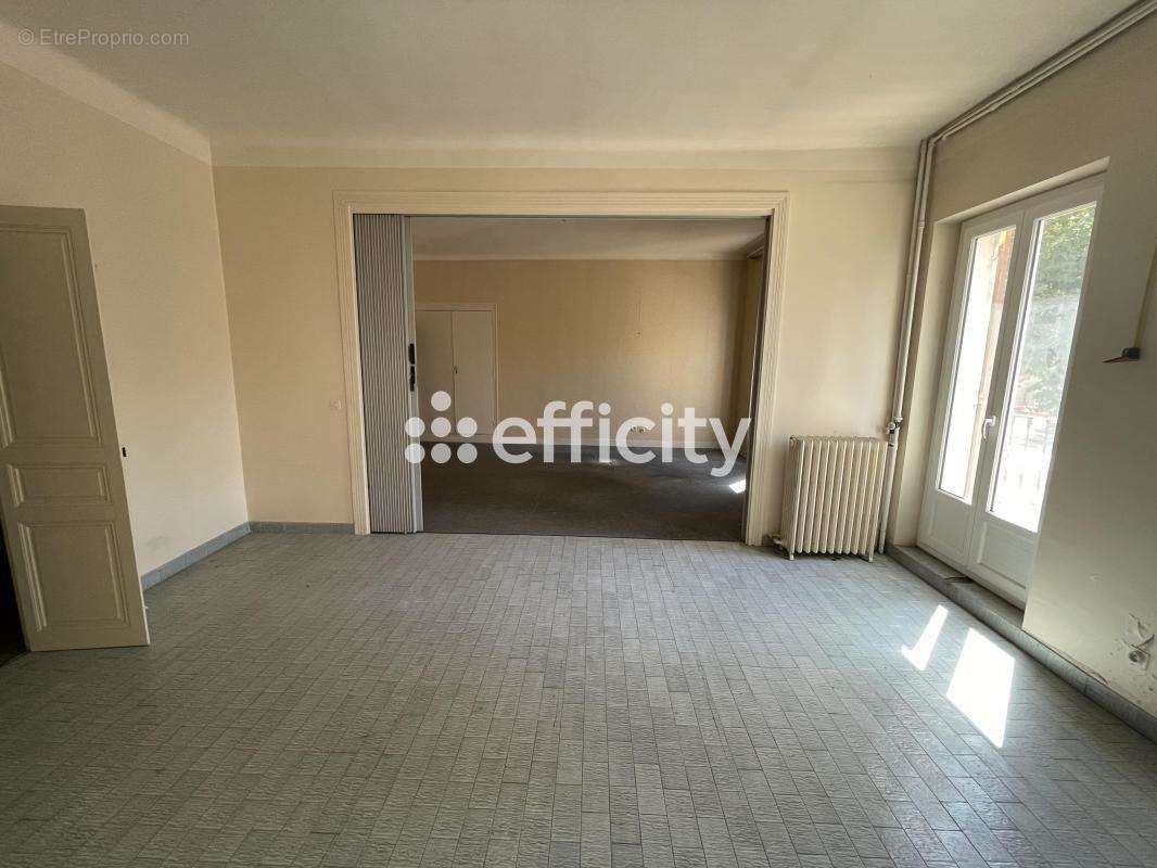 Appartement à APT