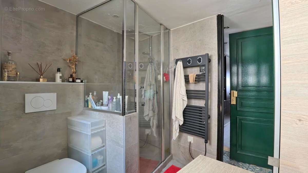 Appartement à PARIS-2E