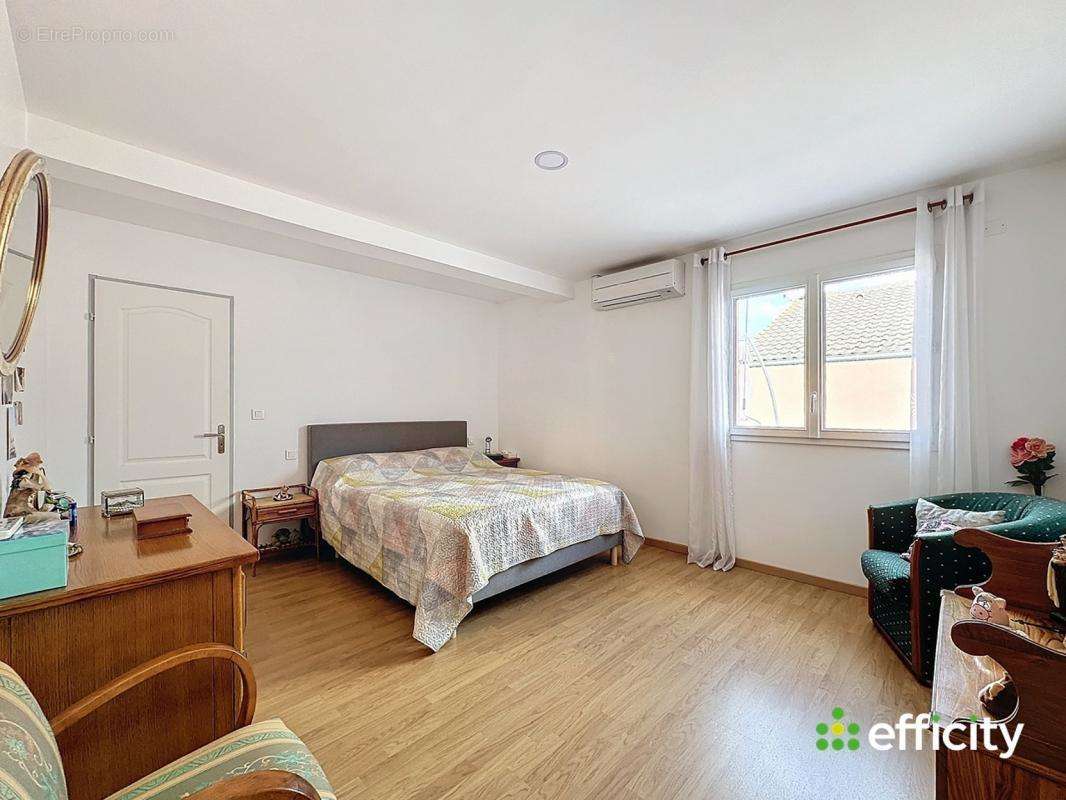 Appartement à VERNOUILLET