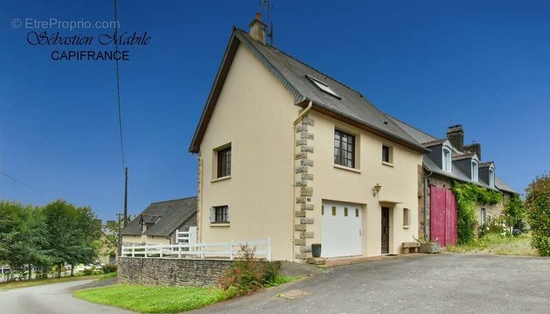 Maison à PLEINE-FOUGERES