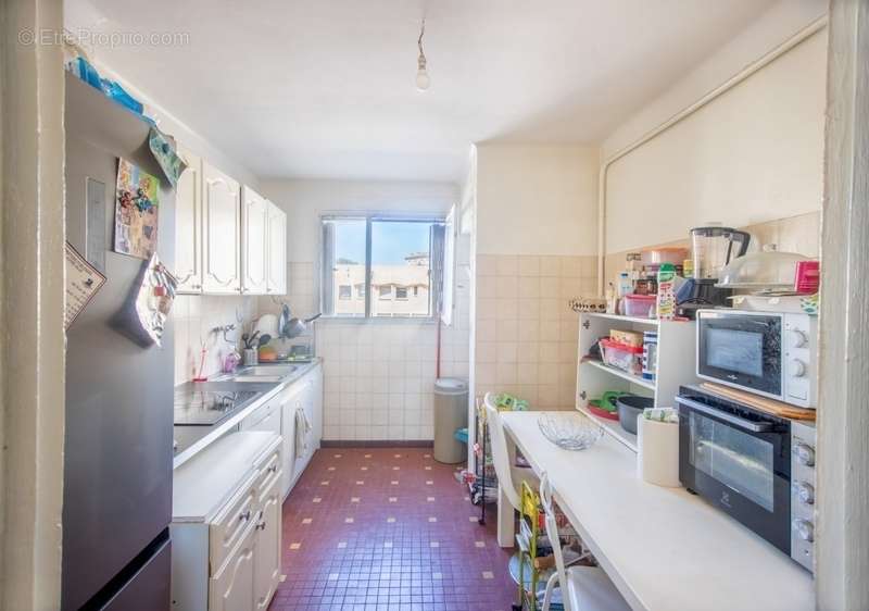 Appartement à MARSEILLE-11E