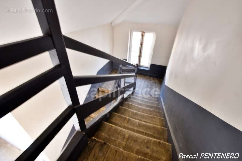 Appartement à LYON-6E