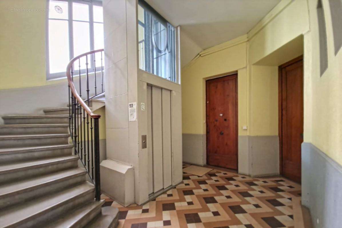 Appartement à LYON-7E