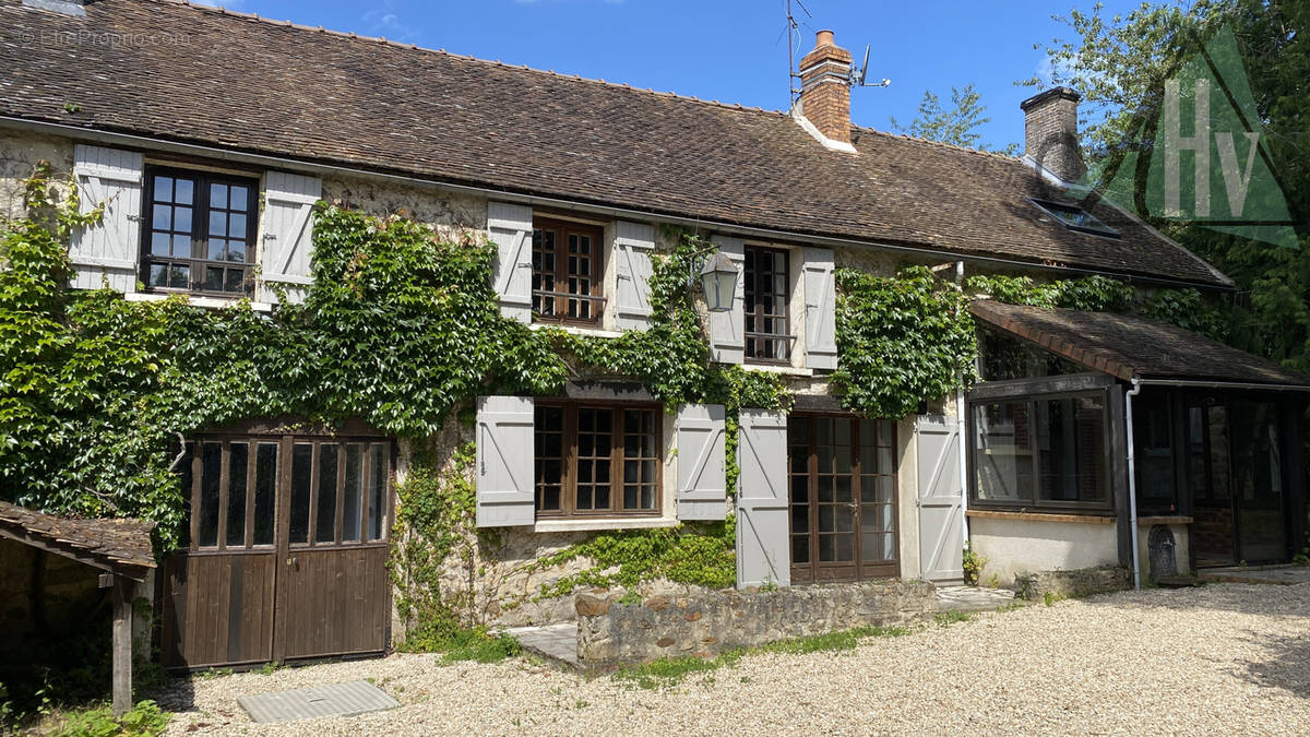 Maison à VILLEMARECHAL