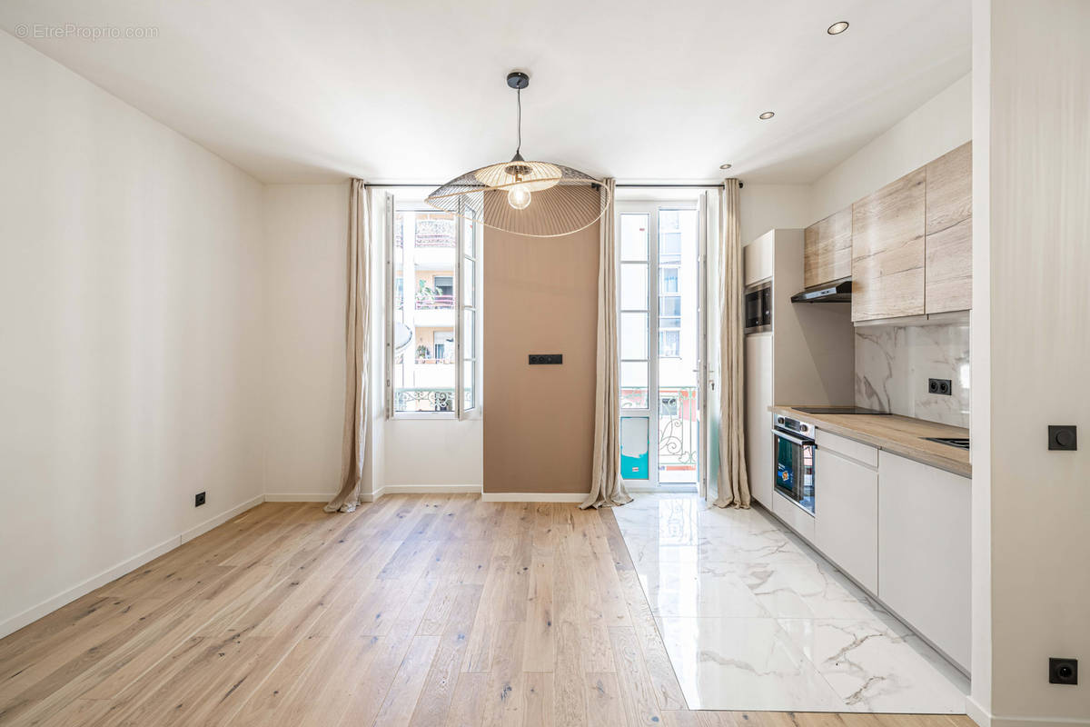 Appartement à NICE