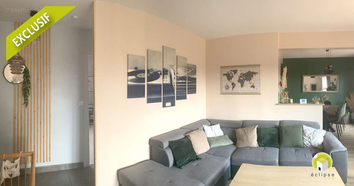 Appartement à SAINT-DENIS-LES-BOURG