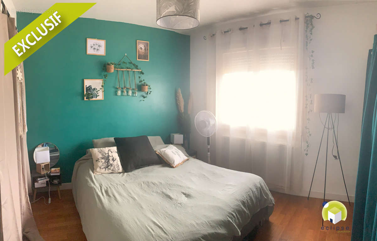 Appartement à SAINT-DENIS-LES-BOURG