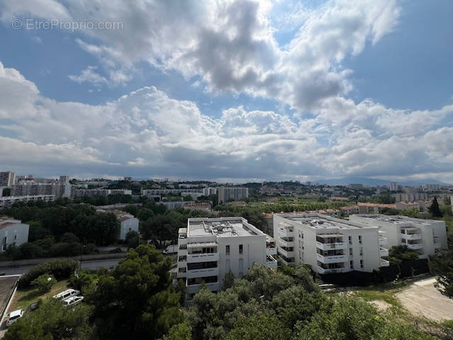 Appartement à MARSEILLE-14E