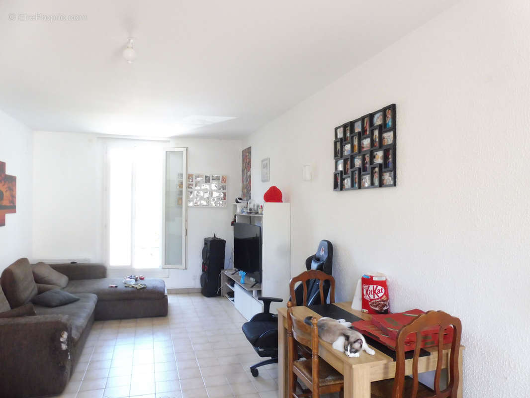 Appartement à LUNEL