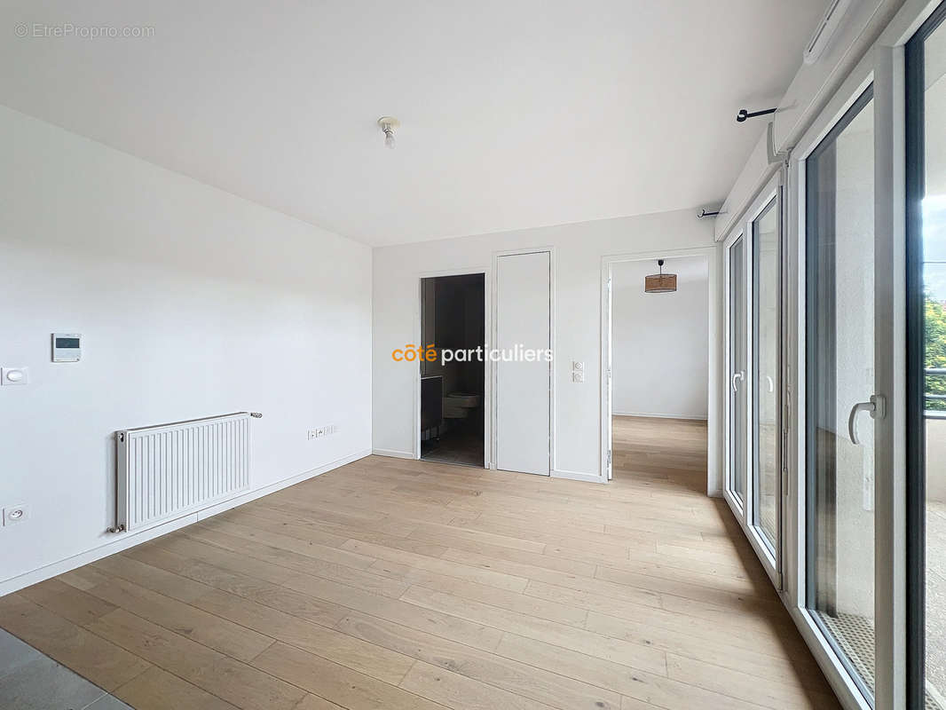 Appartement à ISSY-LES-MOULINEAUX