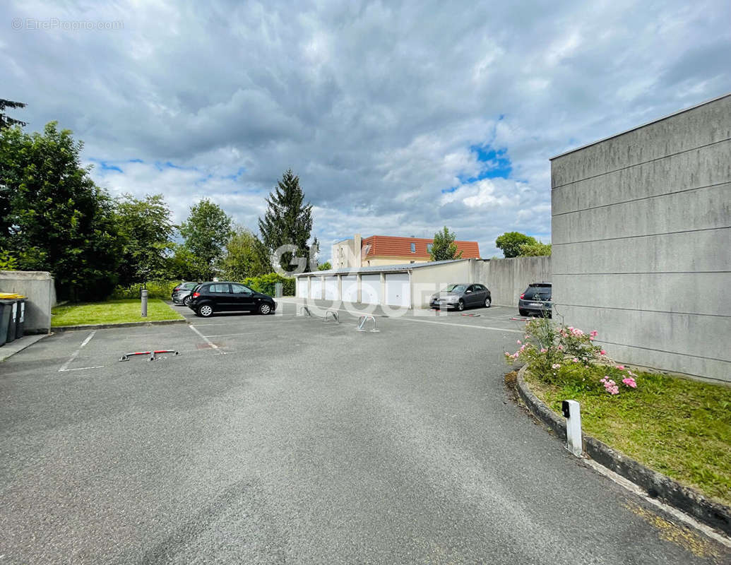 Appartement à OZOIR-LA-FERRIERE