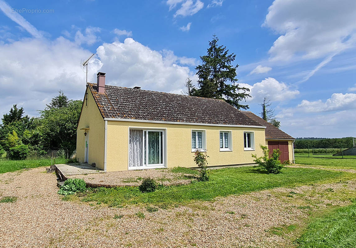 Maison à MAINTENON