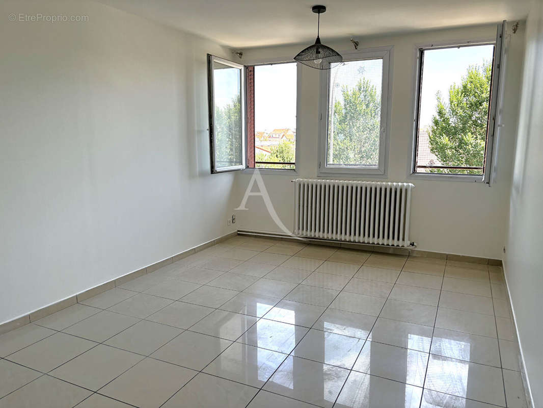 Appartement à VITRY-SUR-SEINE