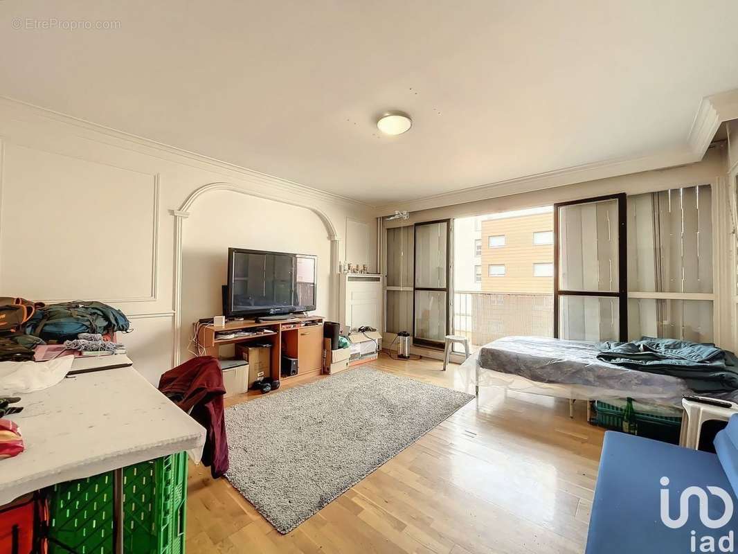 Photo 2 - Appartement à AUBERVILLIERS