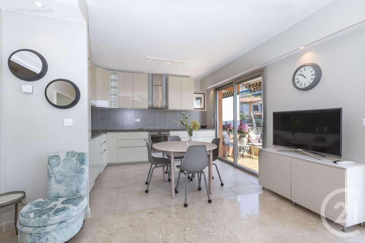 Appartement à VILLEFRANCHE-SUR-MER